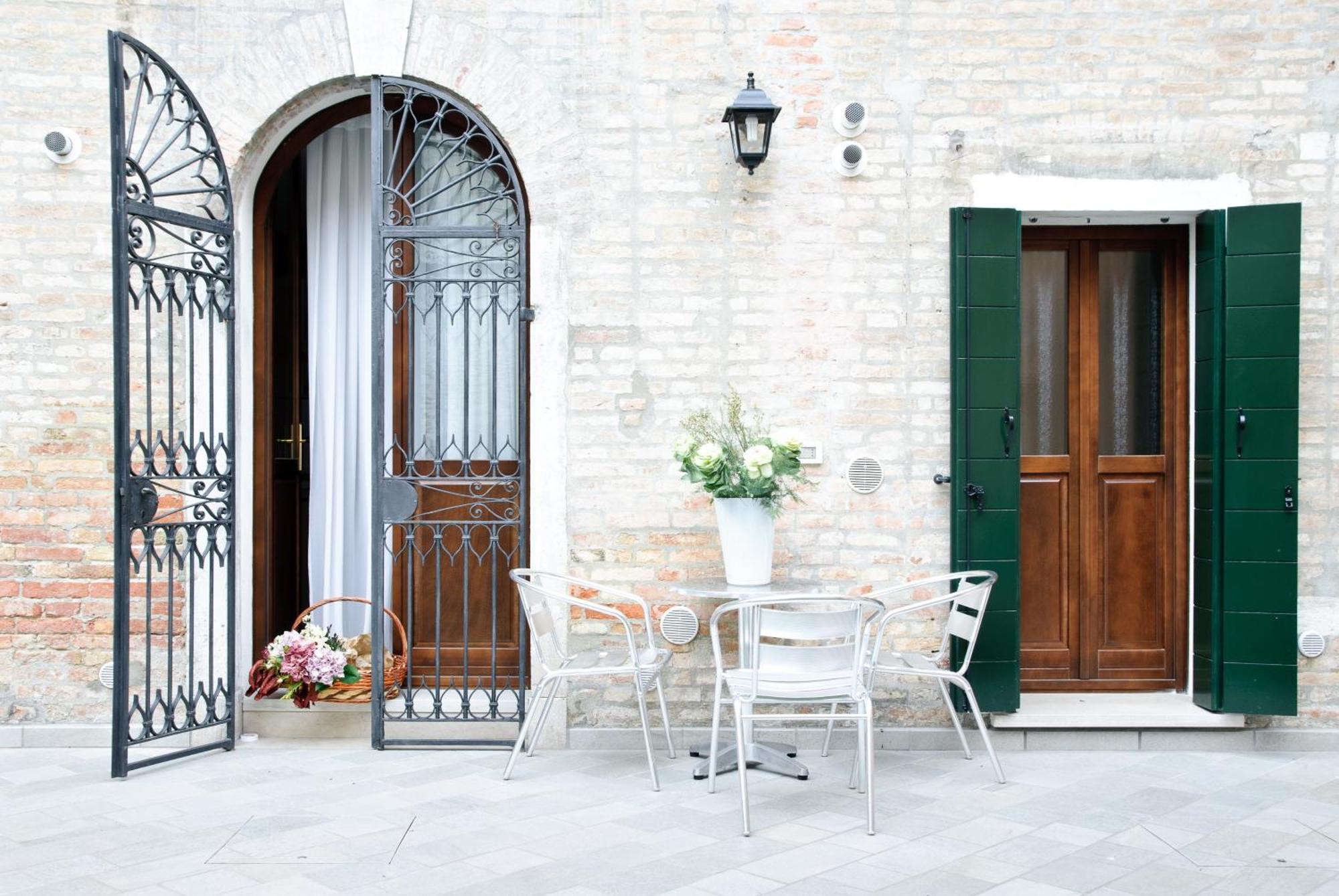 Corte Dei Santi Venedig Exteriör bild