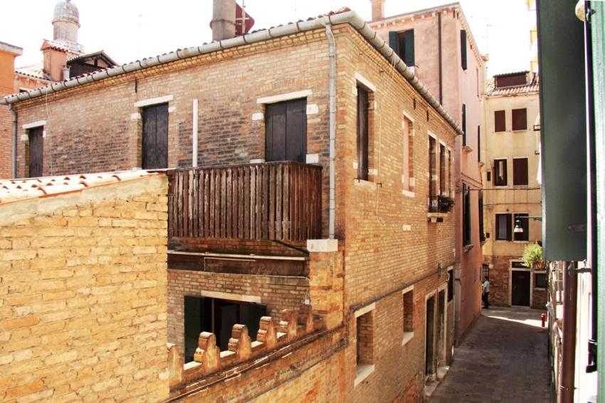Corte Dei Santi Venedig Rum bild